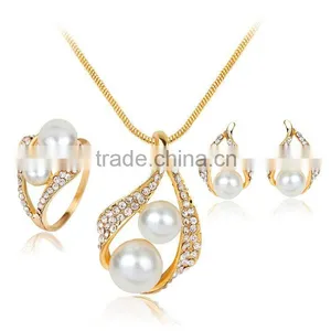 Gold Plated Elegant Fashion Inlaid Crystal Jewelry Sets Imitation Pearl Earrings Necklaces Ring Set For Women Wedding thumbnail-3