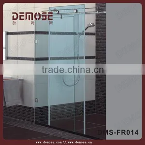 Frameless Design Shower Screen Flexible With Sliding Door thumbnail-1
