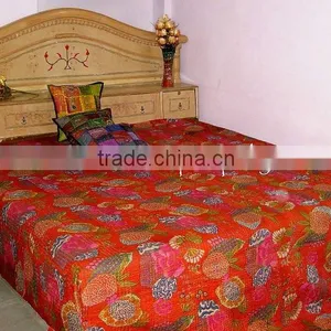 Indian Handmade Tropical Flower Print BedSpreads, Flower Print Cotton Kantha Throw thumbnail-1