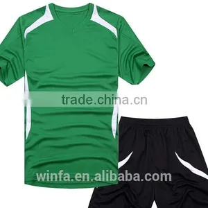Popular Design Polyester Custom Cooldry Men Football Wear thumbnail-1