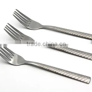 China High Quality Stainless Steel Serving Fork thumbnail-1