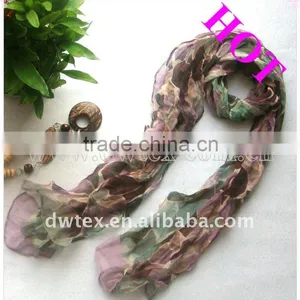 Pretty Lady's Batik Silk Scarf thumbnail-1