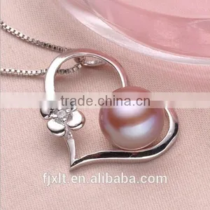 10-11mm Silver Plated Platinum AAAA Grade Pearl Clover Pendant Necklace thumbnail-2