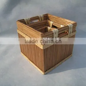 Willow Laundry Baskets Wicker Laundry Baskets thumbnail-1