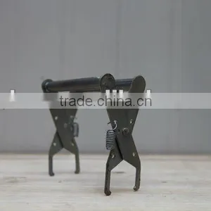 Wholesale Bee Hive Equipment Hive Tool Iron Frame Grip thumbnail-1
