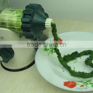 Manual Vegetable Juicer thumbnail-1