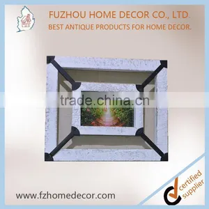 Hot Sell Customized Antique White Wood Photo Frame With Metal Decoration thumbnail-1