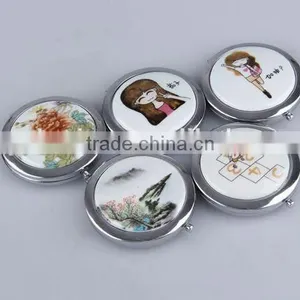 The Ceramic Surface Round Flip Mirror thumbnail-4