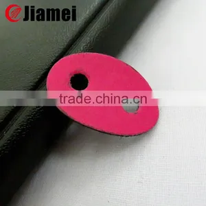 2014 Garment Customized Debossed 3d Faux Leather Cord Stoppers thumbnail-1
