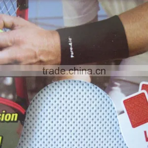 Knitted Wrist Support thumbnail-1