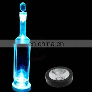 Small Plastic Keyring With Led ,led Keychain Light thumbnail-2