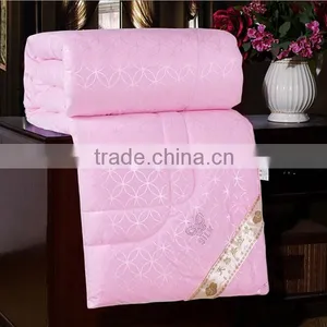 Wholesales Fashion Handmade Chinese 100% Natural Silk Bedding Quilt thumbnail-1