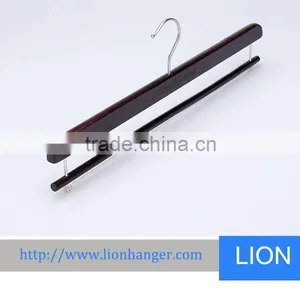 Lioncity W1065 Clothes Wooden Hanger thumbnail-1