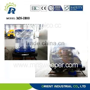 Outdoor Semi Closed Ride on Linoleum Road Sweeper With Lead Acid Battery Free of Maintenance thumbnail-6