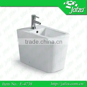 1738 One Piece Toilet thumbnail-2