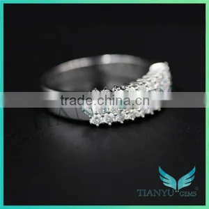Customized 18K Gold Wedding Ring E F Color VVS1 Moissanite Diamond Ring Price thumbnail-2