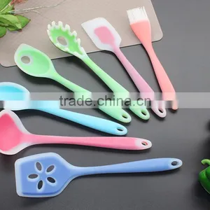 CK-3049 FDA&LFGB 7pcs Kitchen Accessories Heat Resistant Non Stick Seamless Silicone Kitchen Utensil Set Nylon Inside thumbnail-1