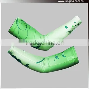 Women Sports Compression Sleeves For Arms & Legs & Knees thumbnail-1
