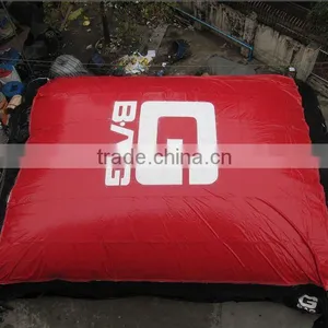 Inflatable Big Air Bag thumbnail-1