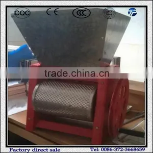 Small Handworked Cocoa Peeling Machine thumbnail-3