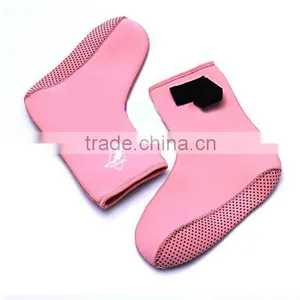 Factory Price Neoprene Custom Made Waterproof Diving Socks thumbnail-2