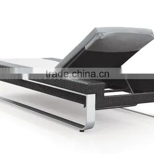 Hot Sale Outdoor Furniture Rattan Sunbed thumbnail-5