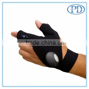 Flashlight Glove With LED Light thumbnail-1