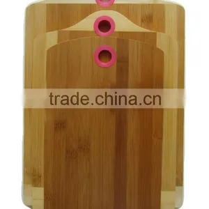 Silicone Hanging Circle 2 Color Tone Cheese Bamboo Wooden Chopping Board Set thumbnail-1