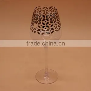 Gold Decal Goblet,High Transparency And Refraction thumbnail-1