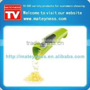 Cheese Grater With Container thumbnail-2