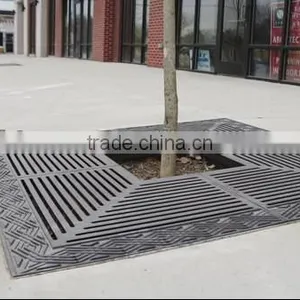 Square Cast Iron Tree Grate thumbnail-1
