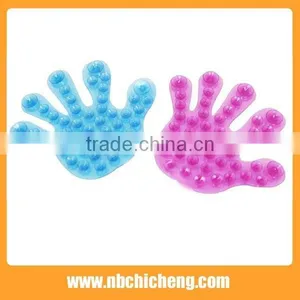 Easy Grip Suction Hands Bathroom Accessory thumbnail-2