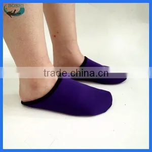 Durable and Breathable Household Neoprene Socks Anti-slip thumbnail-2