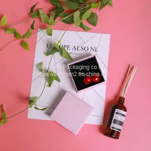 High Quality Little Gift Box Packaging thumbnail-5