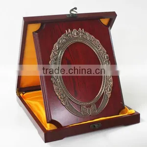 WOOD MDF TROPHY WITH BOX thumbnail-1