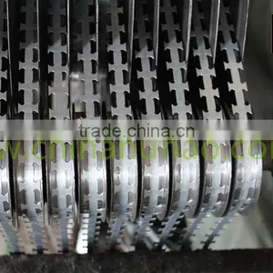2015 High Quality Hot Sales of Razor Barbed Wire Manufacturer thumbnail-2