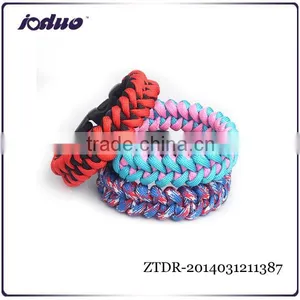 Wholesale Handwoven Fishbone Grain Survival Bracelet Plastic Buckle Paracute Bracelet ZTDR-2014031211387 thumbnail-1