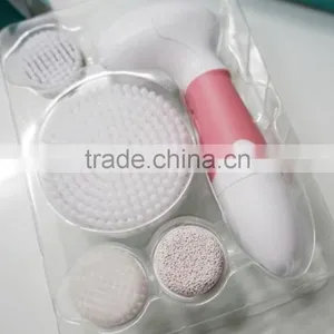 Electric Rotary Rotating Facial Skin Cleansing Brush thumbnail-4