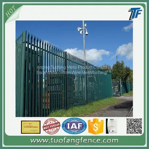 Palisade Fence thumbnail-1