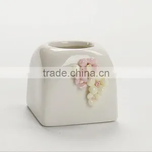 Creative Hand Pinching Flowers Small White Ceramic Flower Pots thumbnail-4