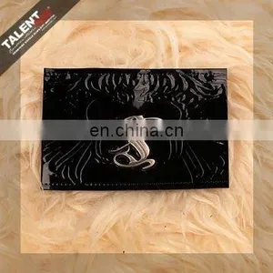 Custom Denim PU Leather With Casting Metal Label thumbnail-1