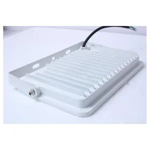 Best Price High Power Lumen Outdoor IP66 Waterproof Parking Lot 20W 30W 50W 100W 200W Led RGB Flood Light thumbnail-3