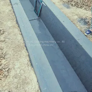 Cast-in-place Channel Forming Machine Highway Side Ditch Channel Sliding Form Machine Self-propelled U-shaped Channel Repairing Machine thumbnail-4