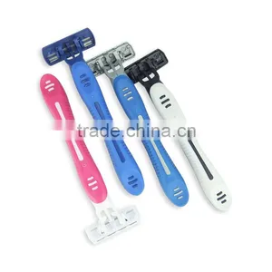D317L Hot Sell Triple Blade and ABS Plastic+Rubber Handle Shaving Razor thumbnail-1