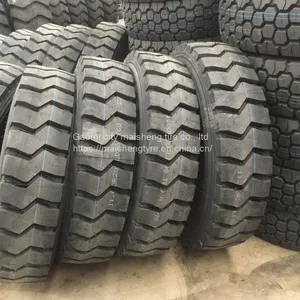 Wholesale Dump Truck Truck Wire Tire 1000/10.00/11.00/1100R20 Truck Tire thumbnail-1