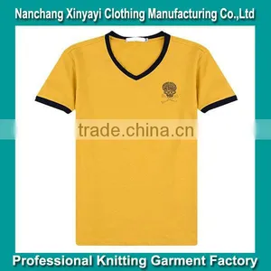 Top Men Fashion New Design Contrast Color Trimming T Shirt With Hotfix Rhinestone Skull Design thumbnail-1