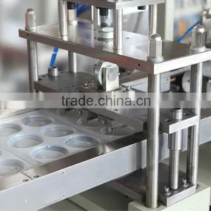 DB-450PP Plastic McDonald's Cup Lid Thermoforming Machine thumbnail-3