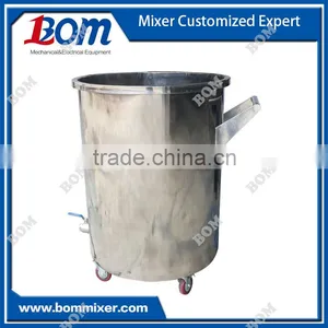 Moveable Material Tank With Half-opened Cover thumbnail-2