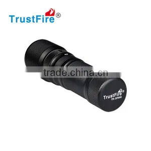 TrustFire DF008 Cree Led 700lm Led Diving Flashlight thumbnail-1