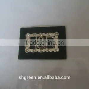 Promotional White Real Leather Label With Engraved Logo Metal Plate thumbnail-6